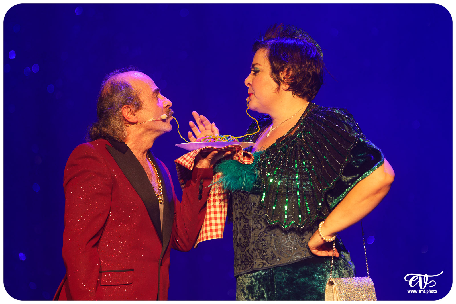 PLEIN FEU (CIE AVRIL EN SEPTEMBRE)